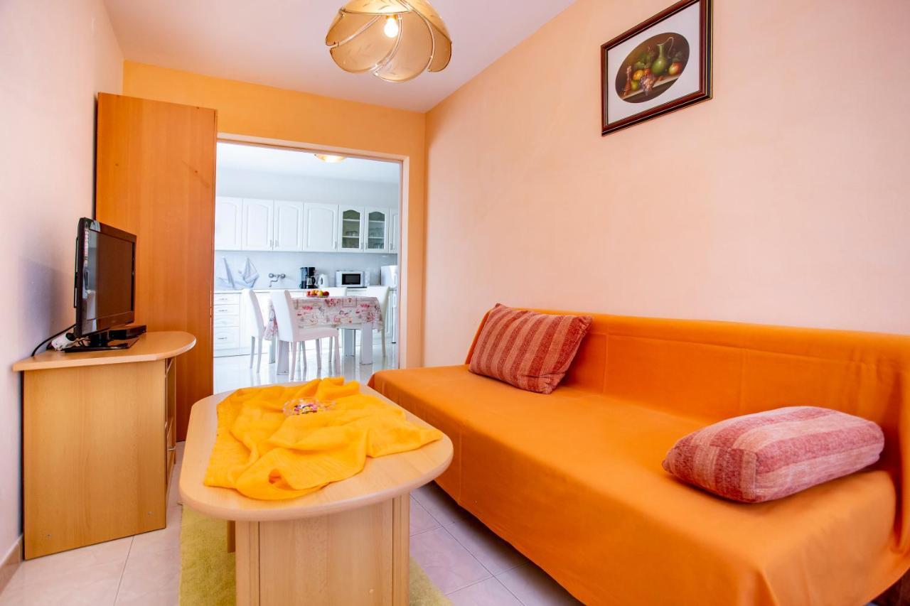 Apartmani Jurman Matohanci ภายนอก รูปภาพ