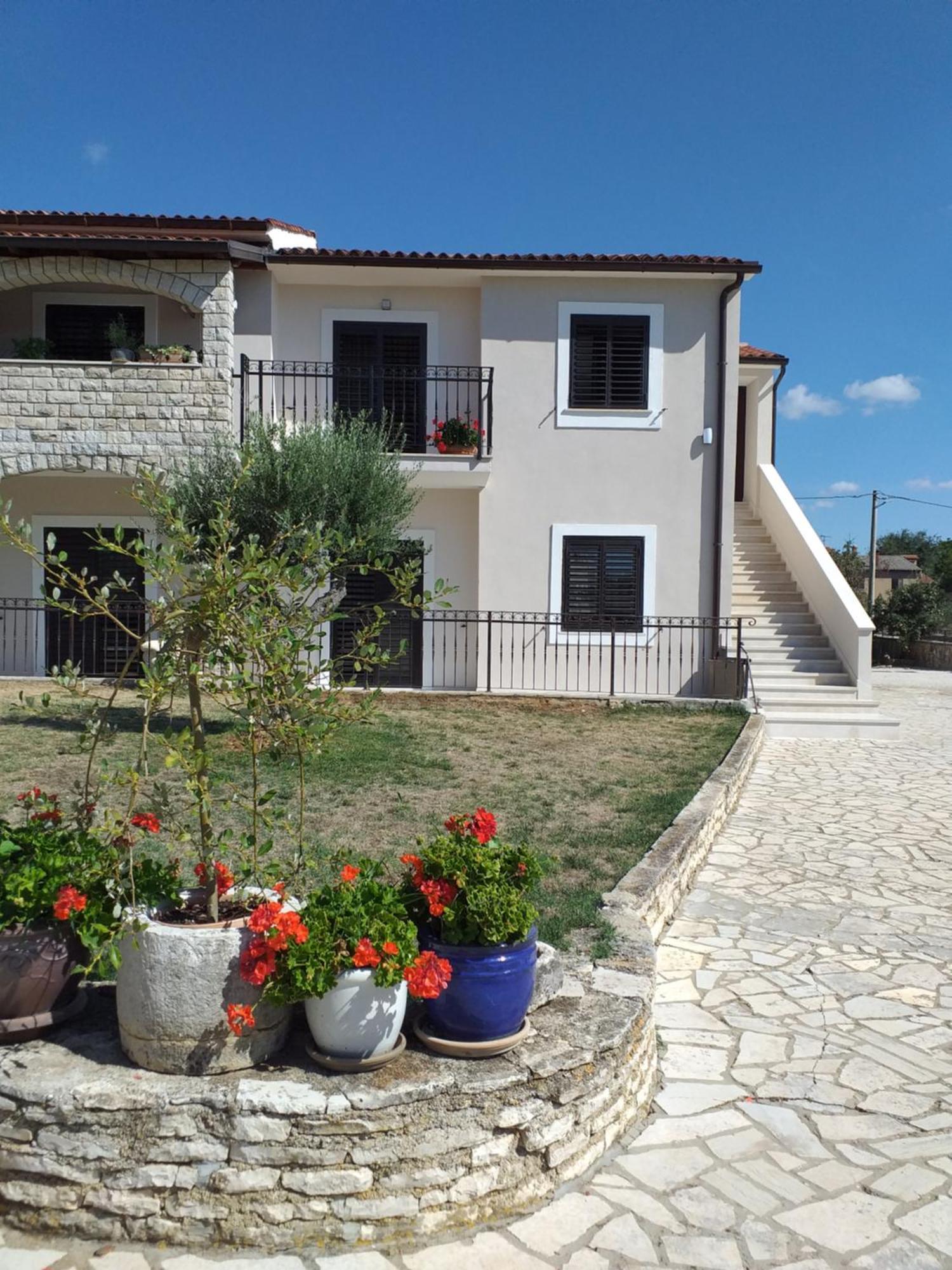 Apartmani Jurman Matohanci ภายนอก รูปภาพ